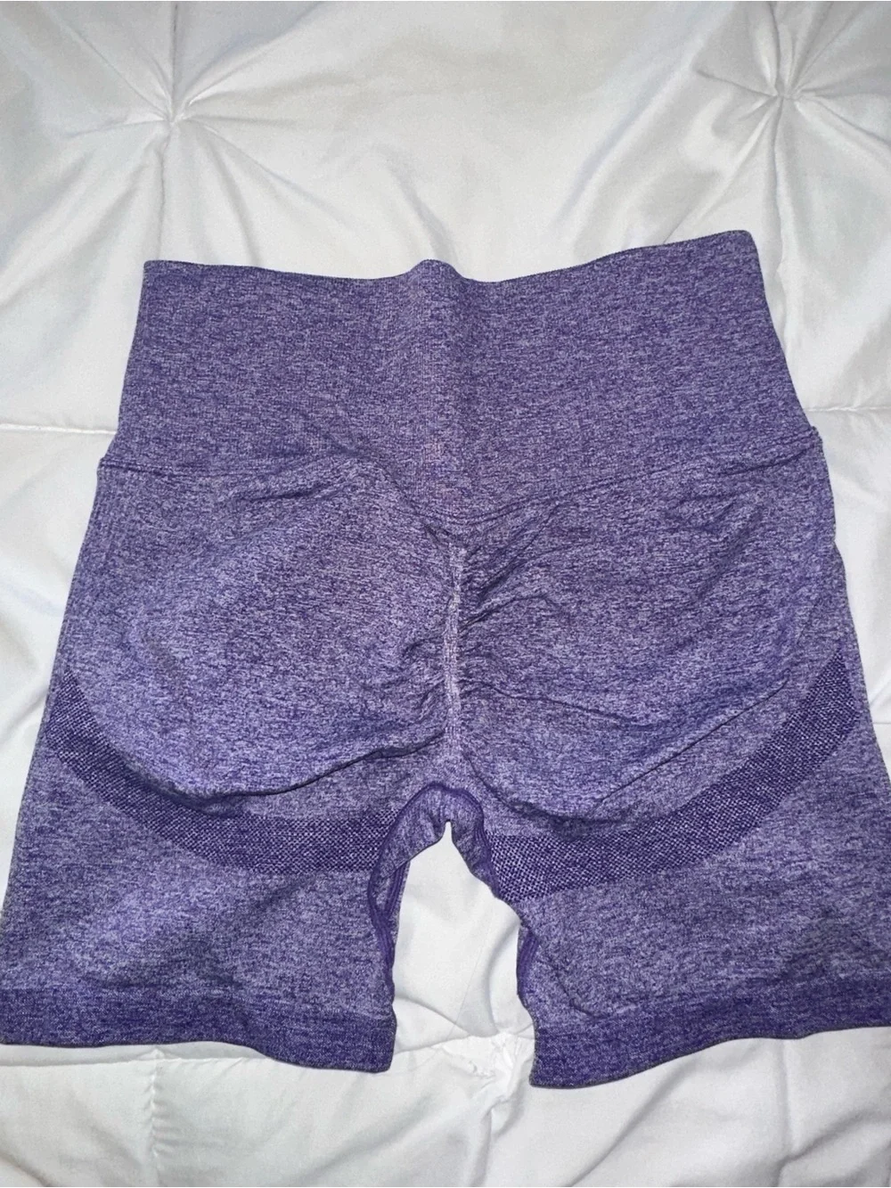 YEOREO Purple Seamless High Rise Biker Shorts Size Small Workout Activewear